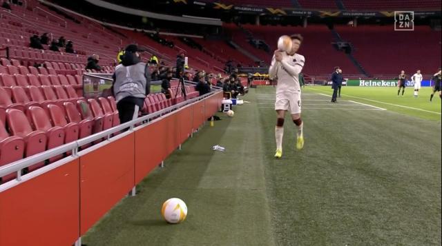 1617935174814027243.jpg Eye5D5TXEAExpp6.jpg